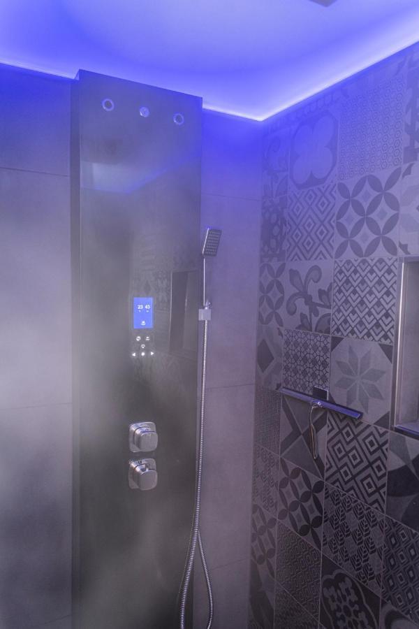 شقة Wellness House Energy Mit Whirlpool تيميندورفير ستراند المظهر الخارجي الصورة